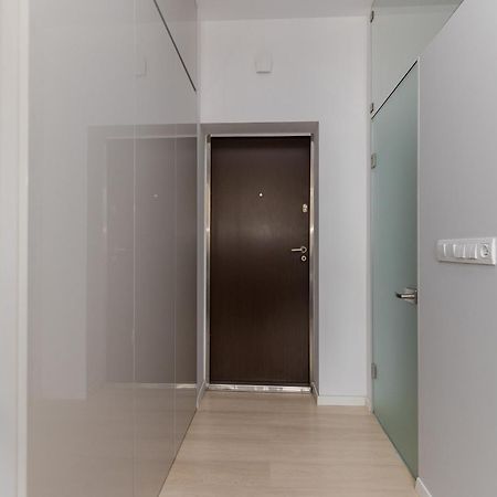 Shortstaypoland Kaliska ワルシャワ エクステリア 写真